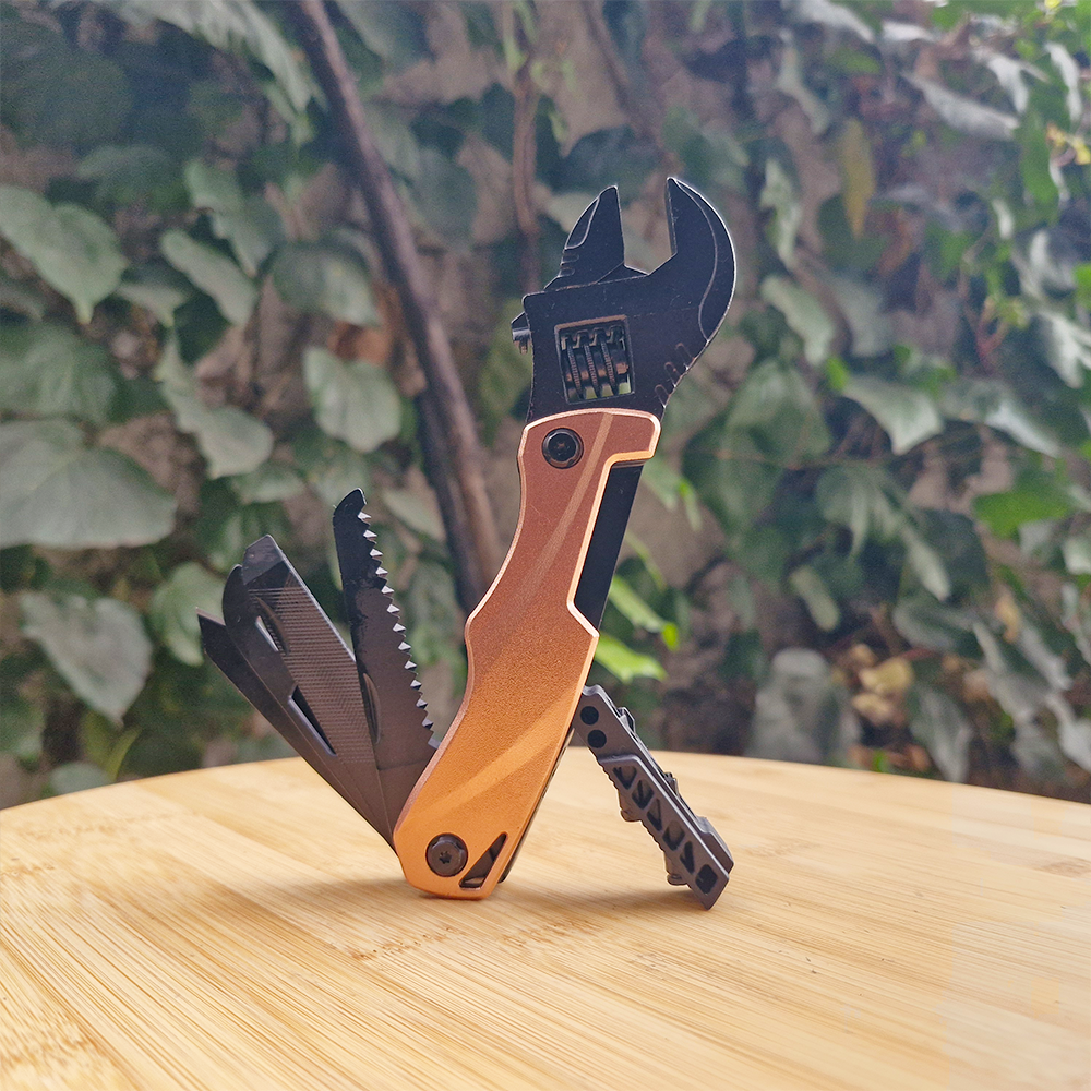 Llave Francesa Multiherramienta Cobrizada